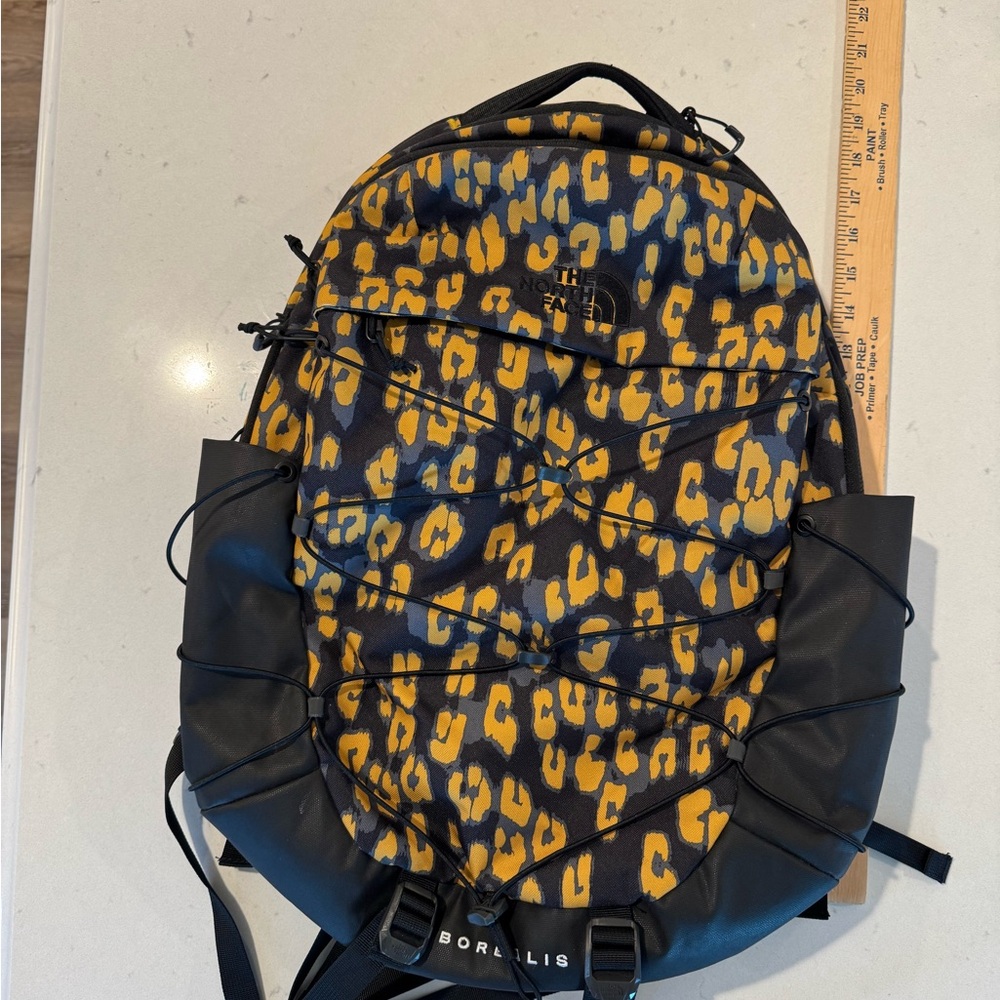 The North Face Borealis
Backpack